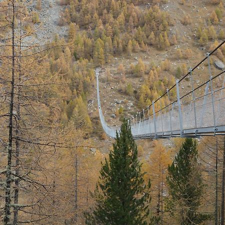 Haus Valaisia - Randa Bei Zermatt公寓 外观 照片